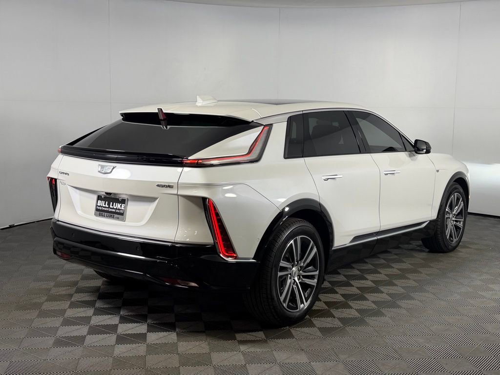 Used 2024 Cadillac Lyriq Tech w/ Driver Assist Package RWD image 7