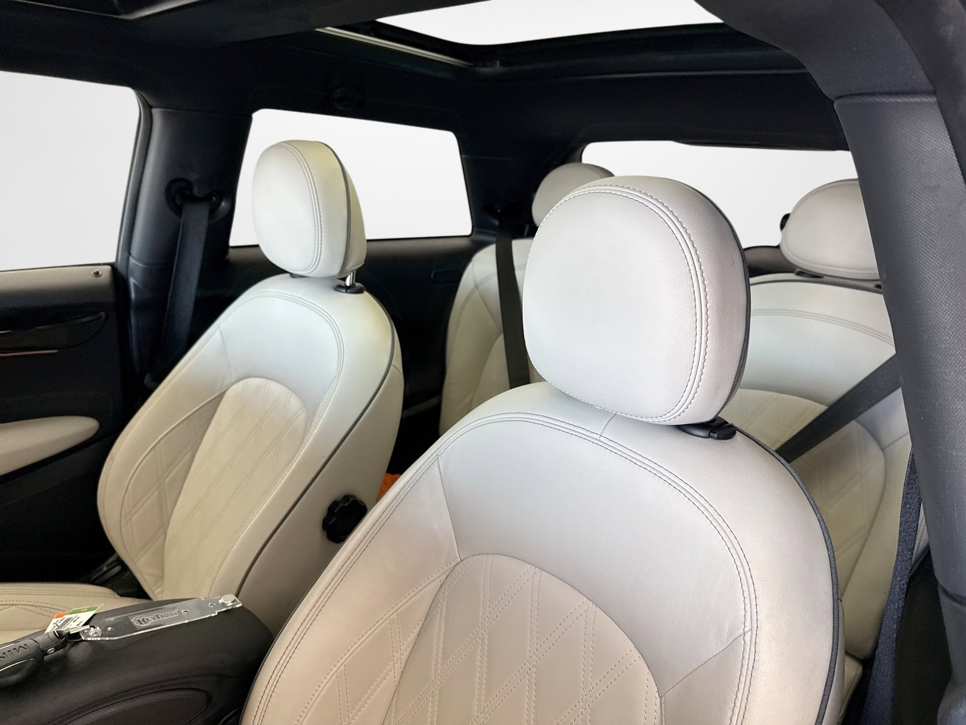 Used 2022 MINI Cooper S image 9