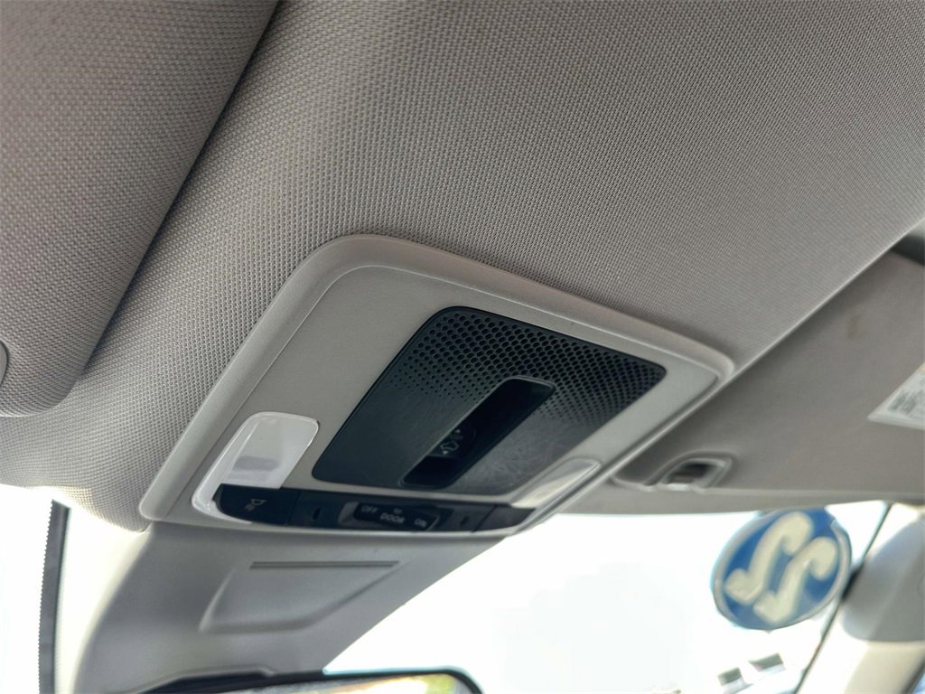 Certified 2022 Honda Civic EX image 30