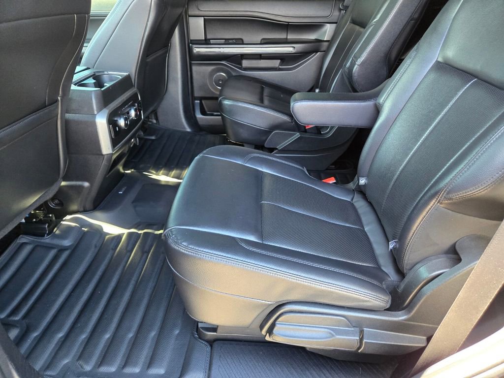 Used 2021 Ford Expedition XLT RWD image 10