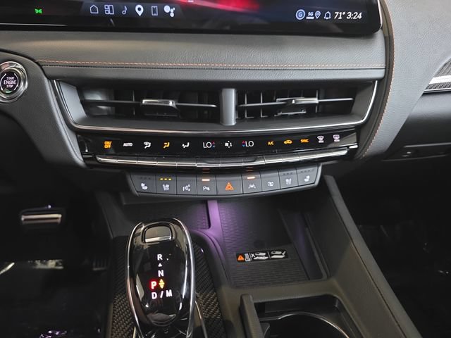 New 2026 Cadillac CT5 V w/ Technology Package AWD/4WD image 24