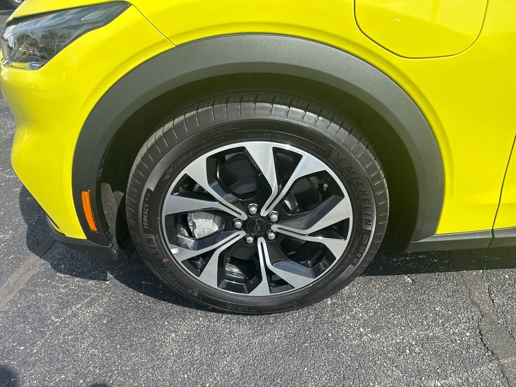 Used 2025 Ford Mustang Mach-E Select image 12