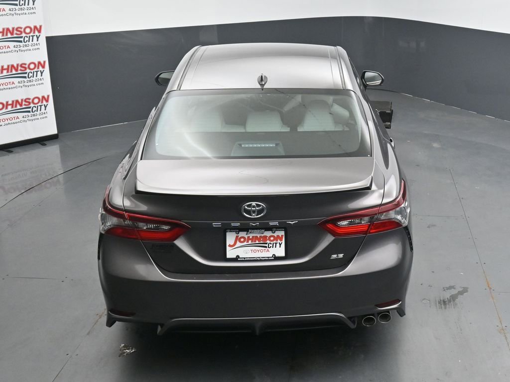 Used 2022 Toyota Camry SE FWD image 30