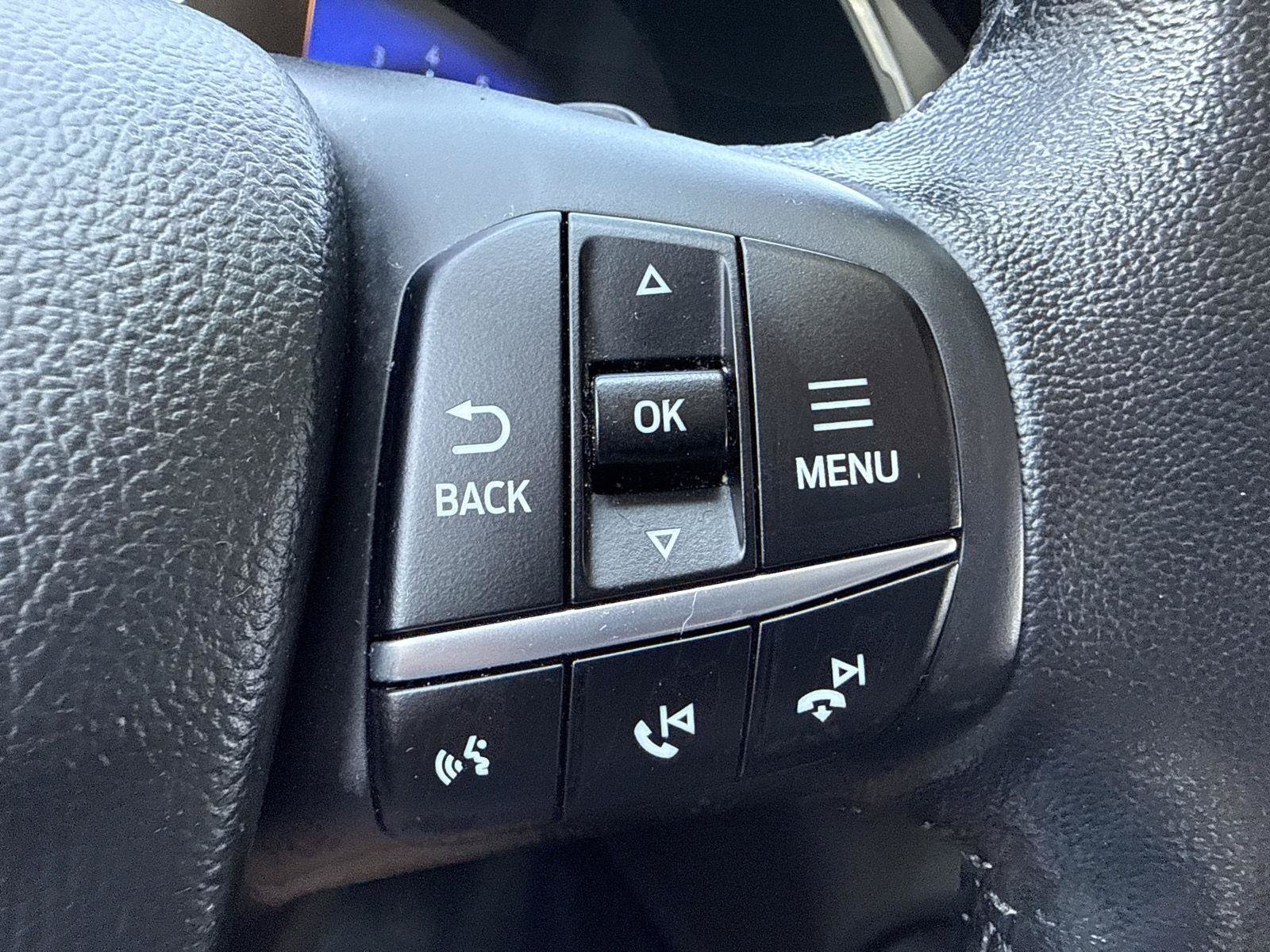 Used 2020 Ford Escape Titanium AWD/4WD image 25