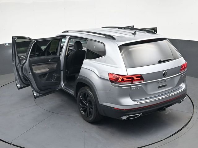 Used 2022 Volkswagen Atlas SE w/ Black Wheel Package AWD/4WD image 42