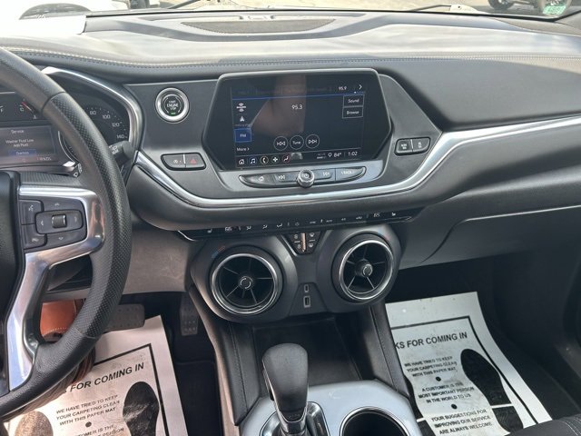 Used 2022 Chevrolet Blazer LT image 48