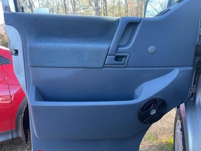 Used 1993 Volkswagen Eurovan GL FWD image 10