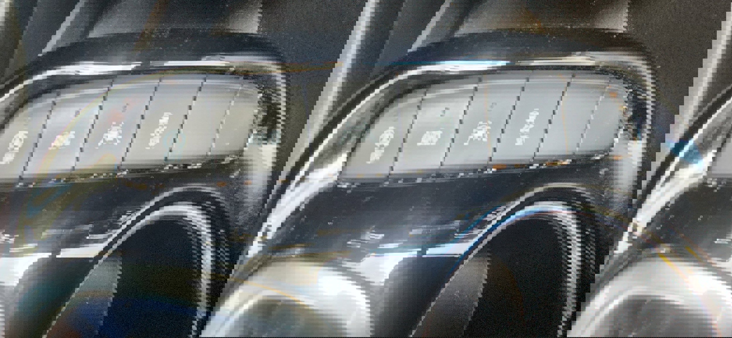 Used 2020 Buick Encore GX Essence w/ Experience Buick Package image 18