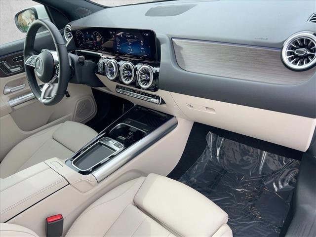 Certified 2025 Mercedes-Benz GLA 250 4MATIC image 22