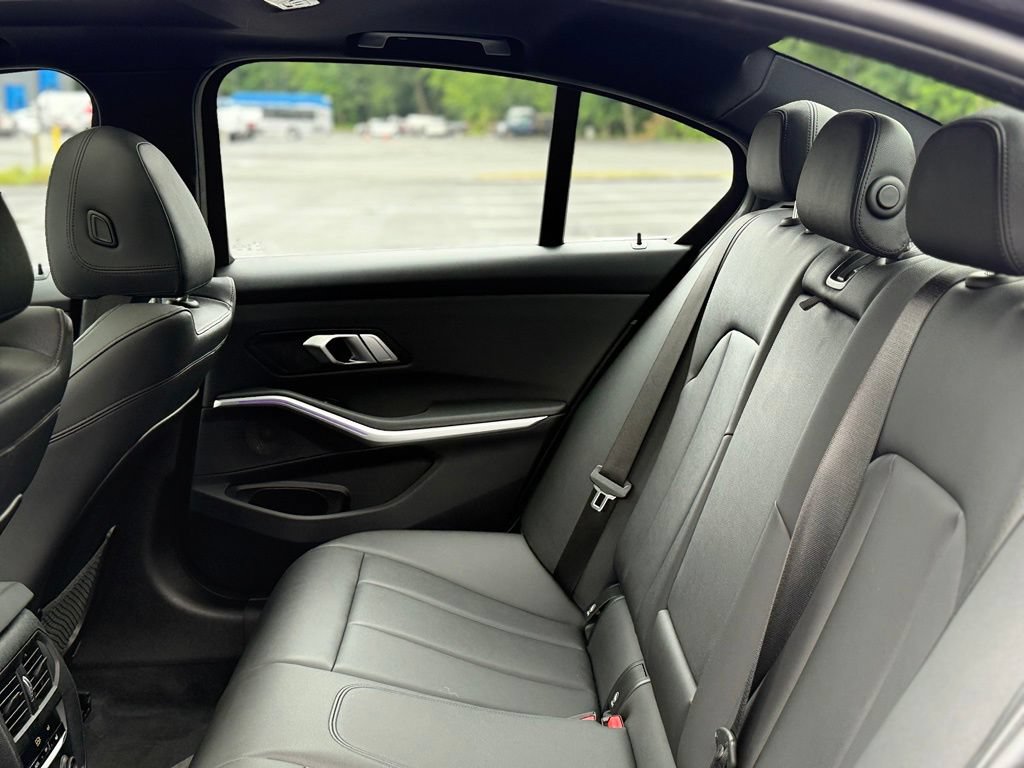 Used 2020 BMW 330i xDrive Sedan w/ Driving Assistance Package AWD/4WD image 19
