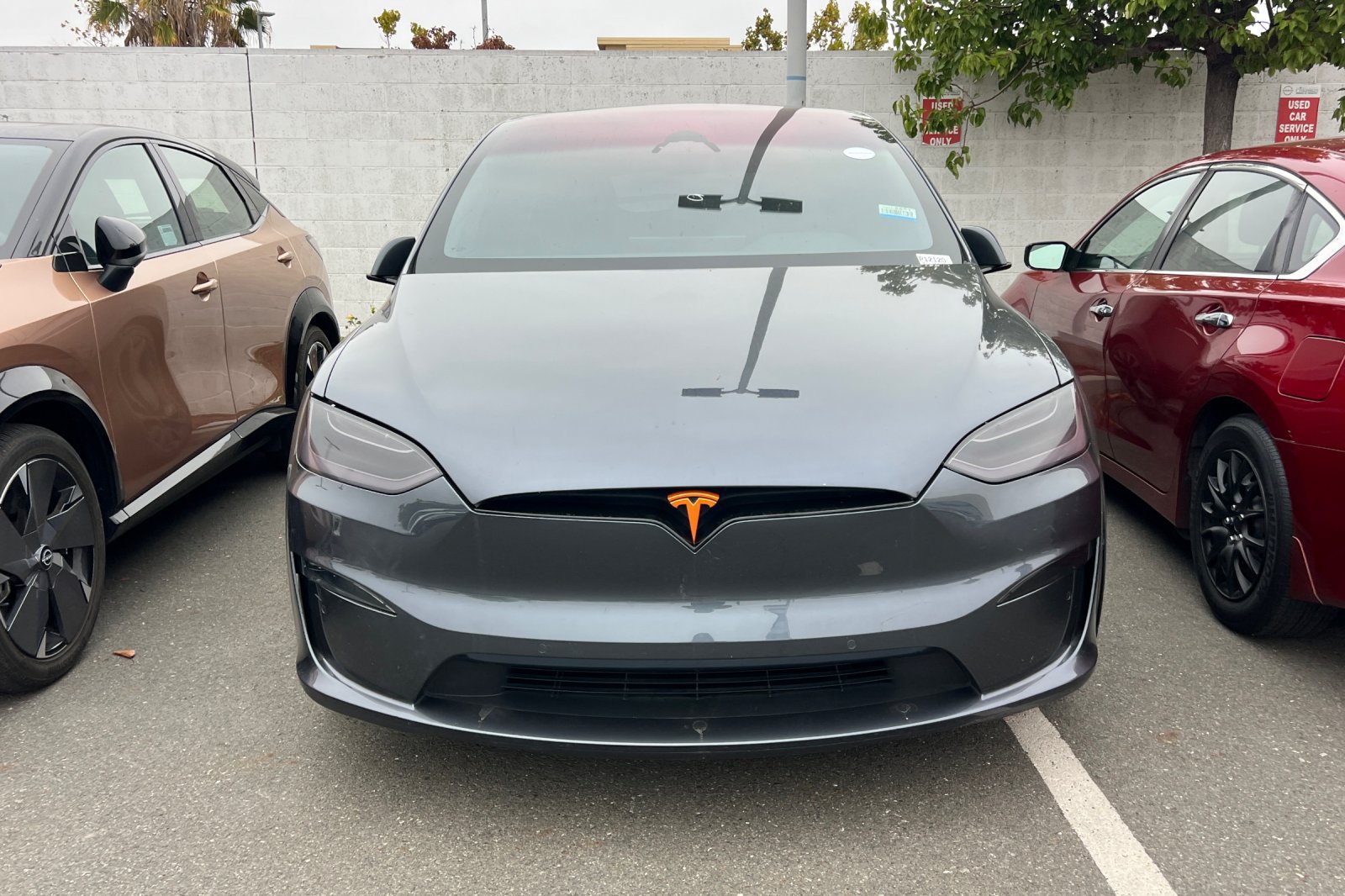 Used 2023 Tesla Model X AWD/4WD image 3