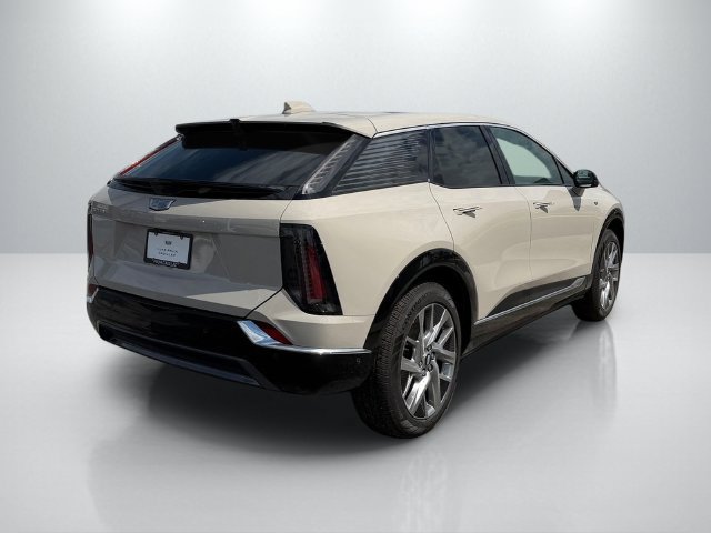 New 2027 Cadillac Optiq Luxury RWD image 5