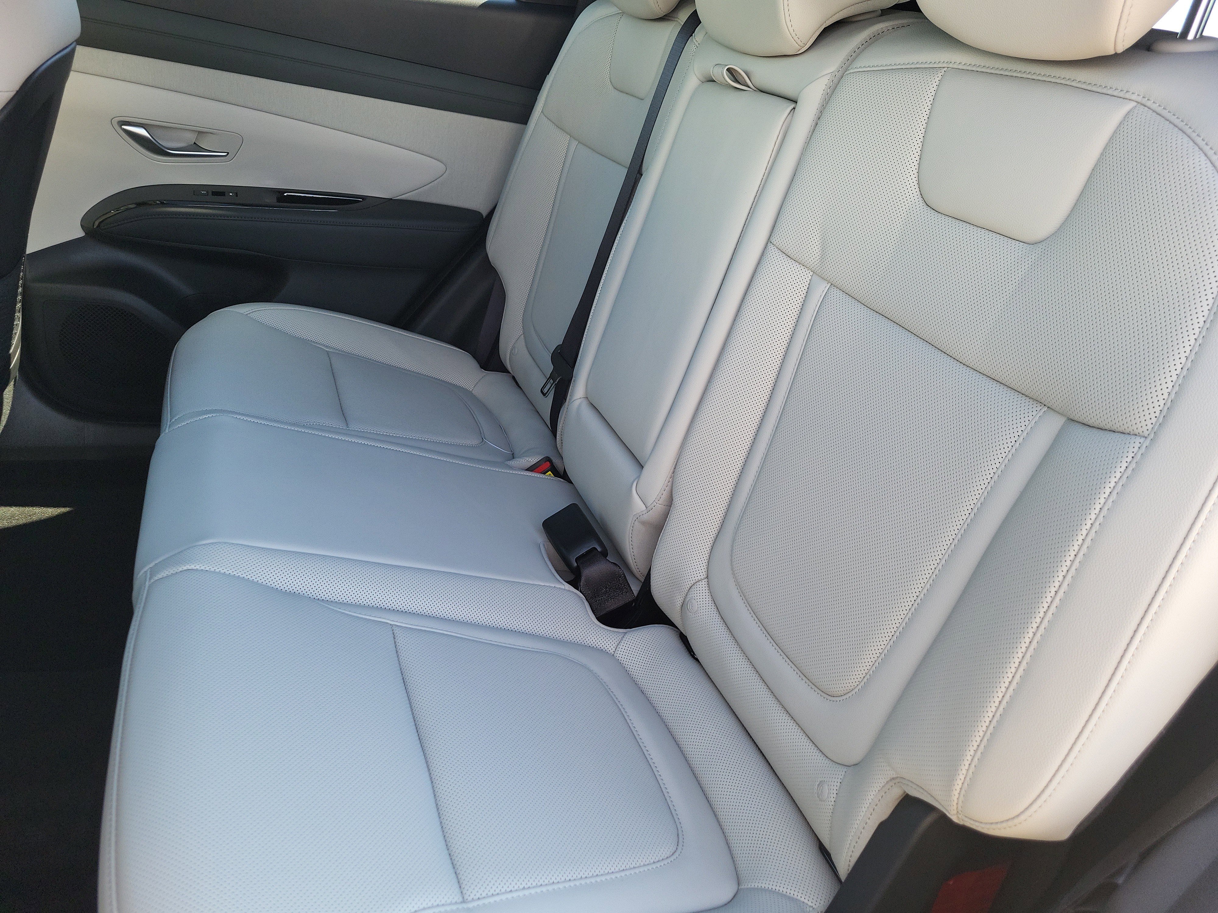 New 2025 Hyundai Tucson Limited w/ Tow & Go Package image 9