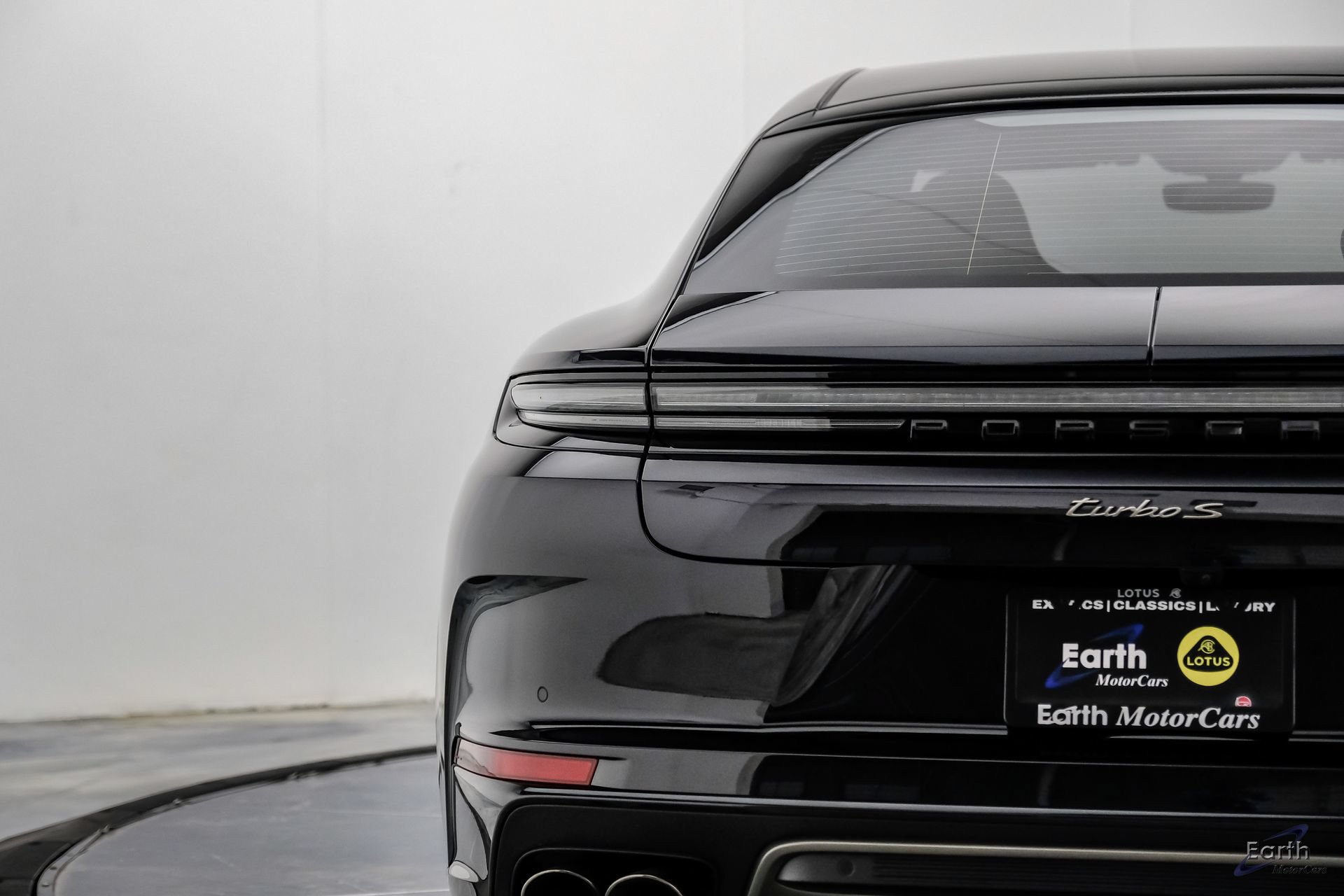 Used 2026 Porsche Panamera Turbo S AWD/4WD image 14