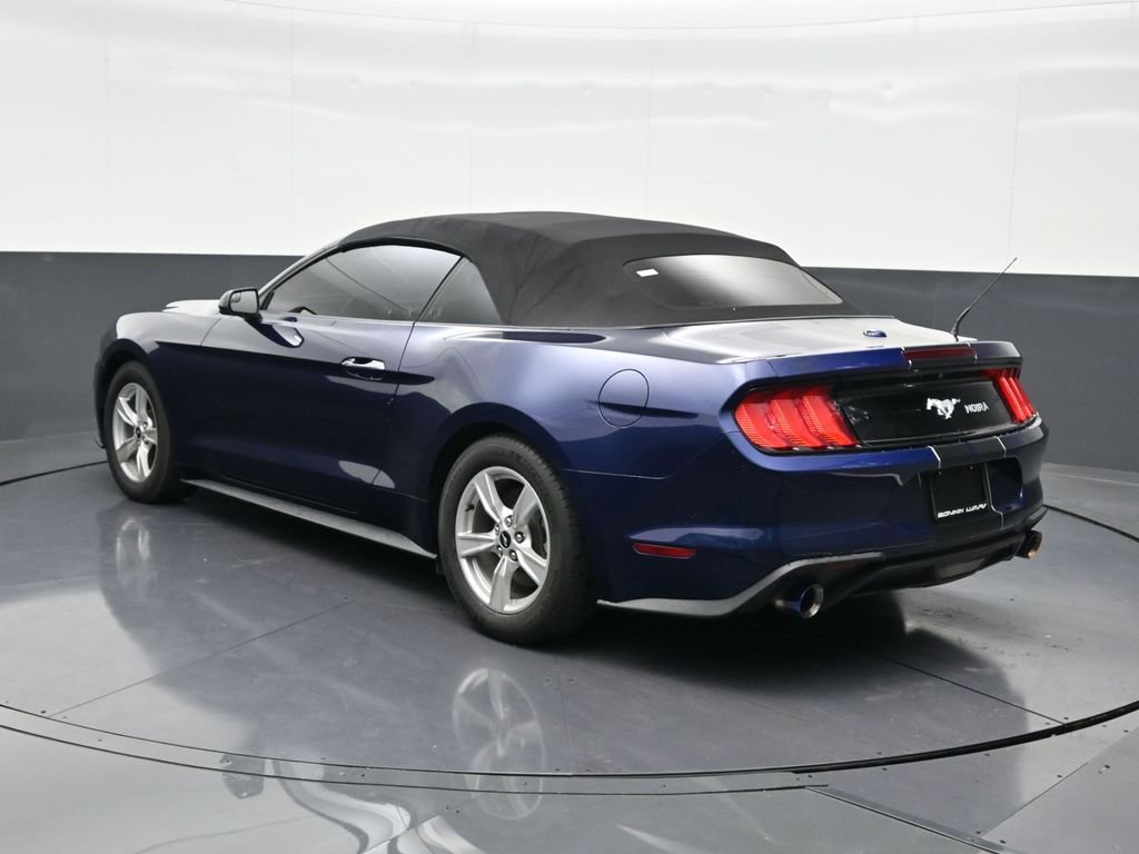 Used 2020 Ford Mustang Convertible image 3