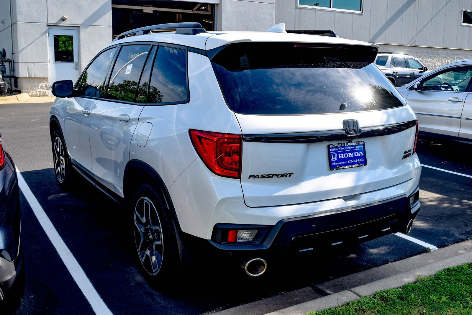 Used 2022 Honda Passport Elite image 18