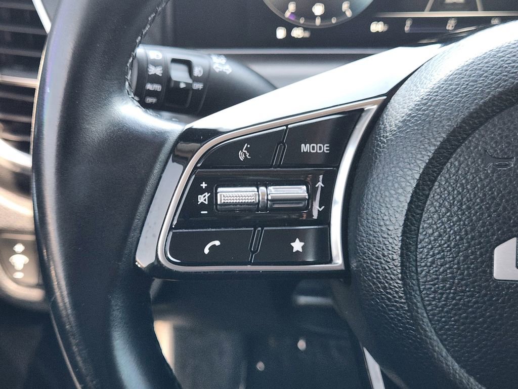 Certified 2025 Kia Seltos EX w/ EX Sunroof Package FWD image 30