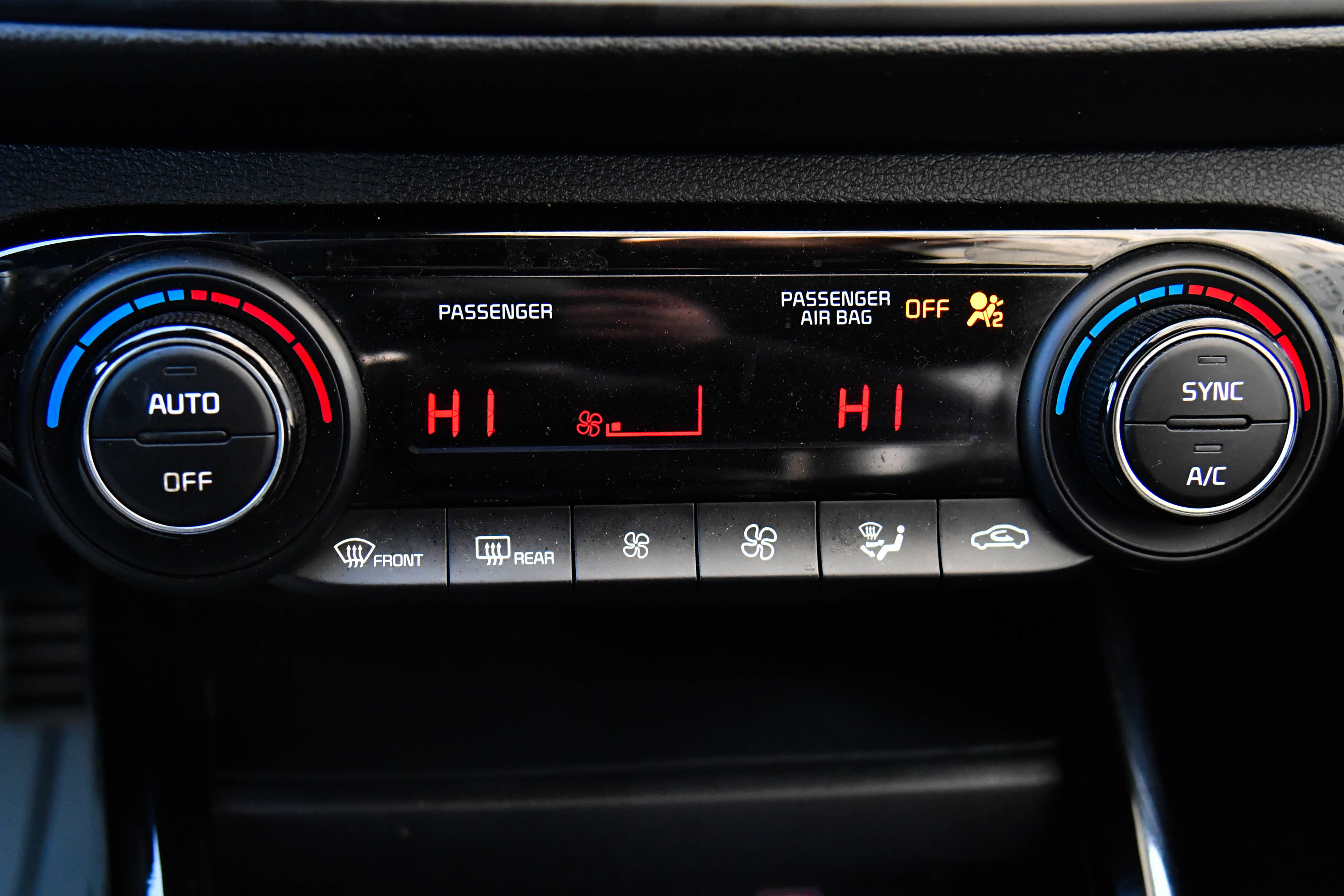 Used 2024 Kia Forte GT-Line image 24