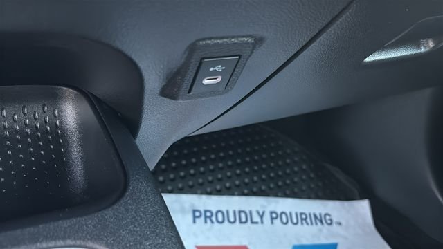 Used 2026 Toyota Corolla SE FWD image 18
