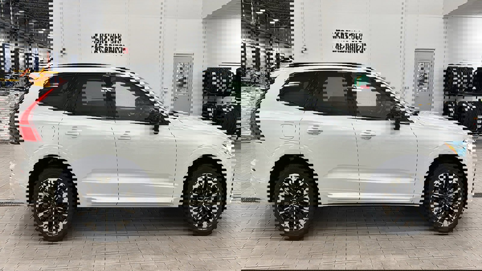 Used 2026 Volvo XC60 B5 Plus w/ Protection Package Premier image 4