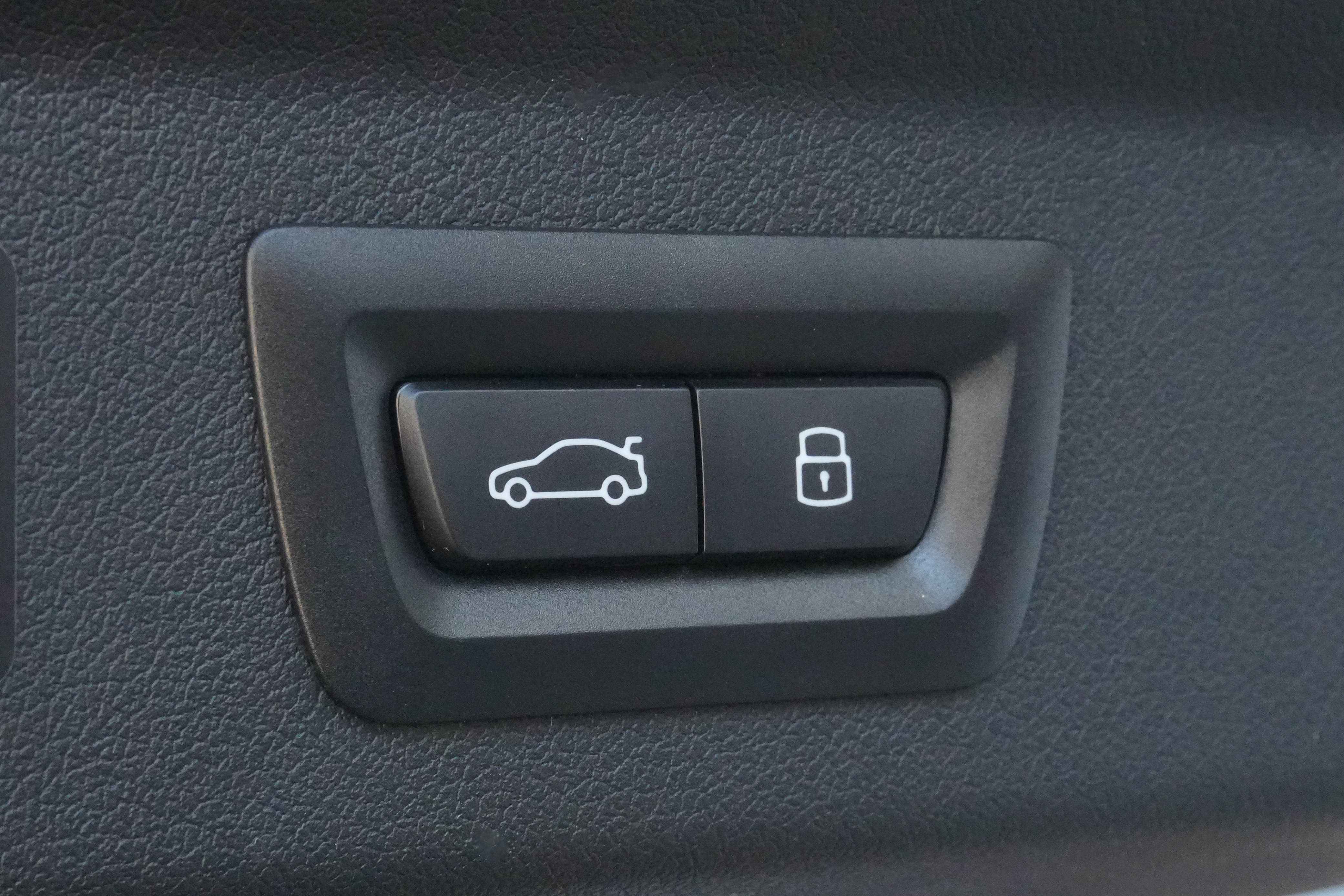 Certified 2025 BMW X2 M35i image 34