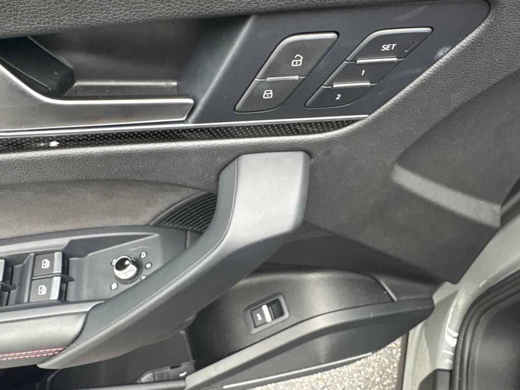 Used 2021 Audi SQ5 Prestige w/ Prestige Package AWD/4WD image 5