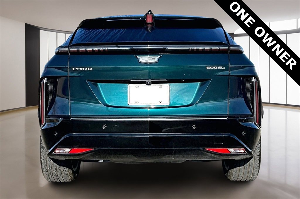 Used 2024 Cadillac Lyriq Luxury w/ LPO, Floor Liner Package image 4