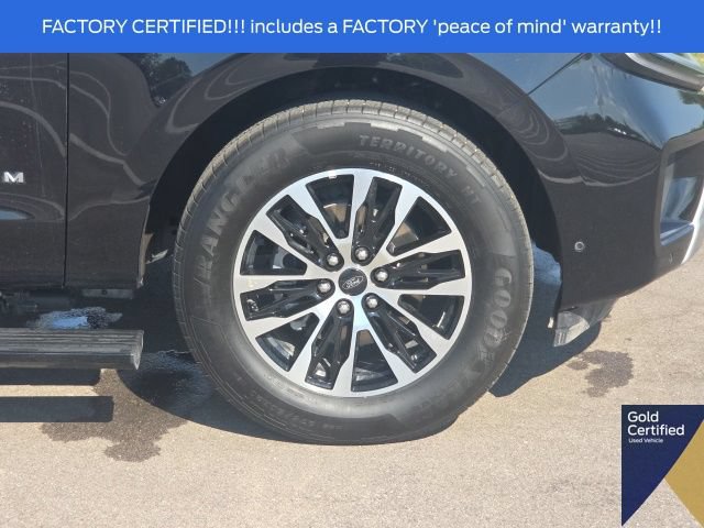 Used 2025 Ford Expedition Platinum AWD/4WD image 6