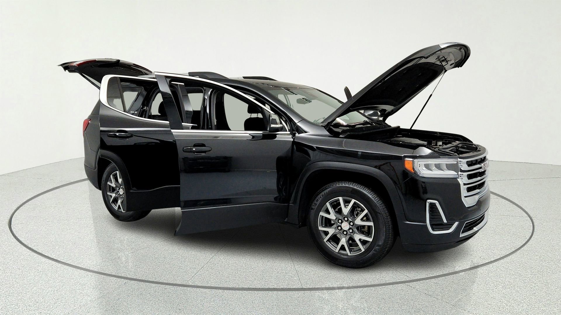 Used 2021 GMC Acadia SLE w/ Driver Convenience Package FWD image 14