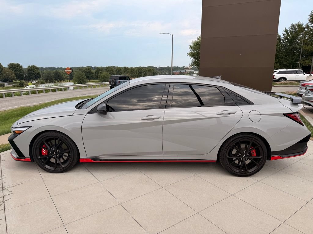 Used 2025 Hyundai Elantra N FWD image 6