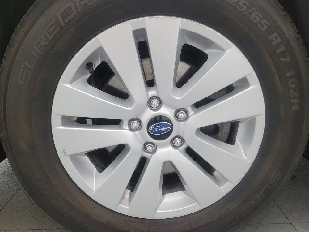 Used 2017 Subaru Outback 2.5i AWD/4WD image 31