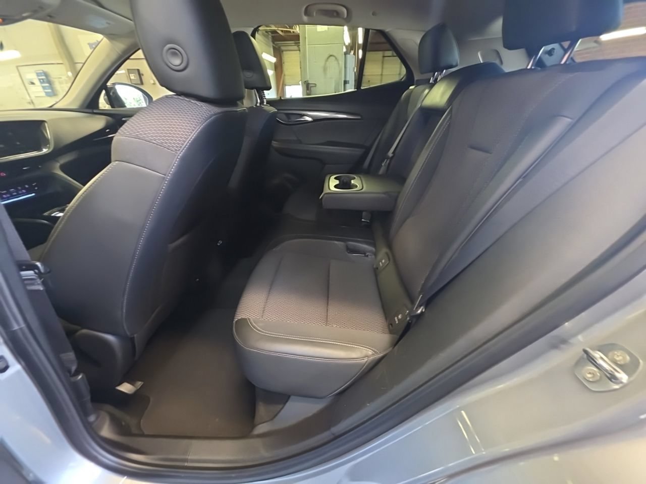 Used 2023 Buick Envision Preferred FWD image 10