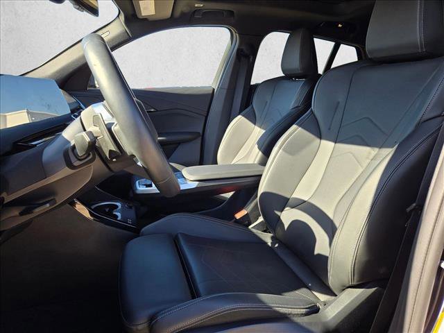 Used 2025 BMW X2 xDrive28i image 16