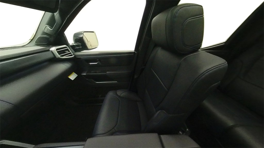 New 2025 Toyota Tundra Platinum image 24