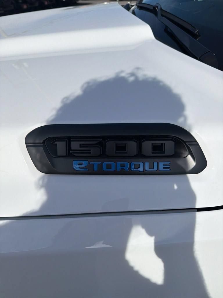 New 2026 RAM 1500 Big Horn AWD/4WD image 9