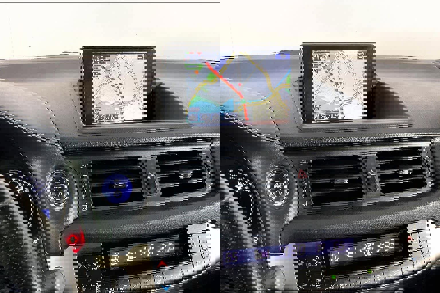 Used 2016 Lexus CT 200h image 6