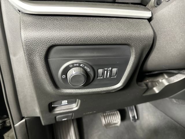 Used 2023 Jeep Grand Cherokee L Laredo image 19