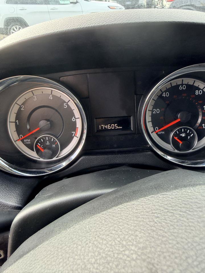 Used 2014 RAM C/V Tradesman FWD image 12