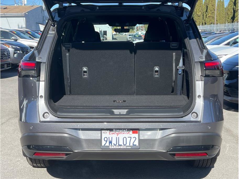 Used 2026 INFINITI QX60 Sport w/ Dark Cargo Package AWD/4WD image 4