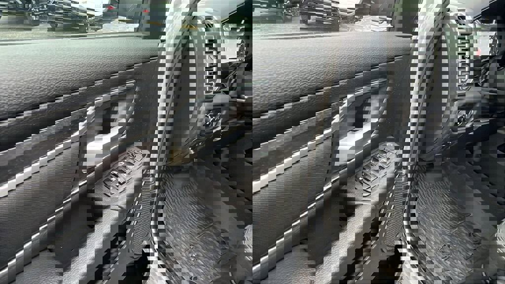 Used 2024 RAM 1500 Big Horn image 12