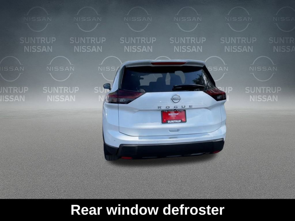 Used 2026 Nissan Rogue SV w/ Cold Weather Package image 9