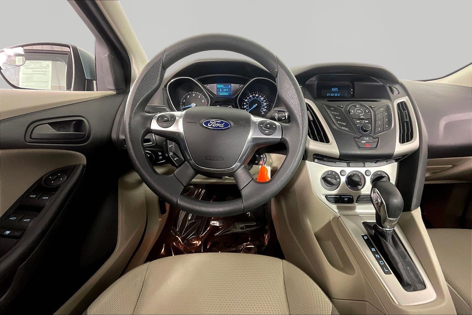 Used 2012 Ford Focus SE FWD image 8