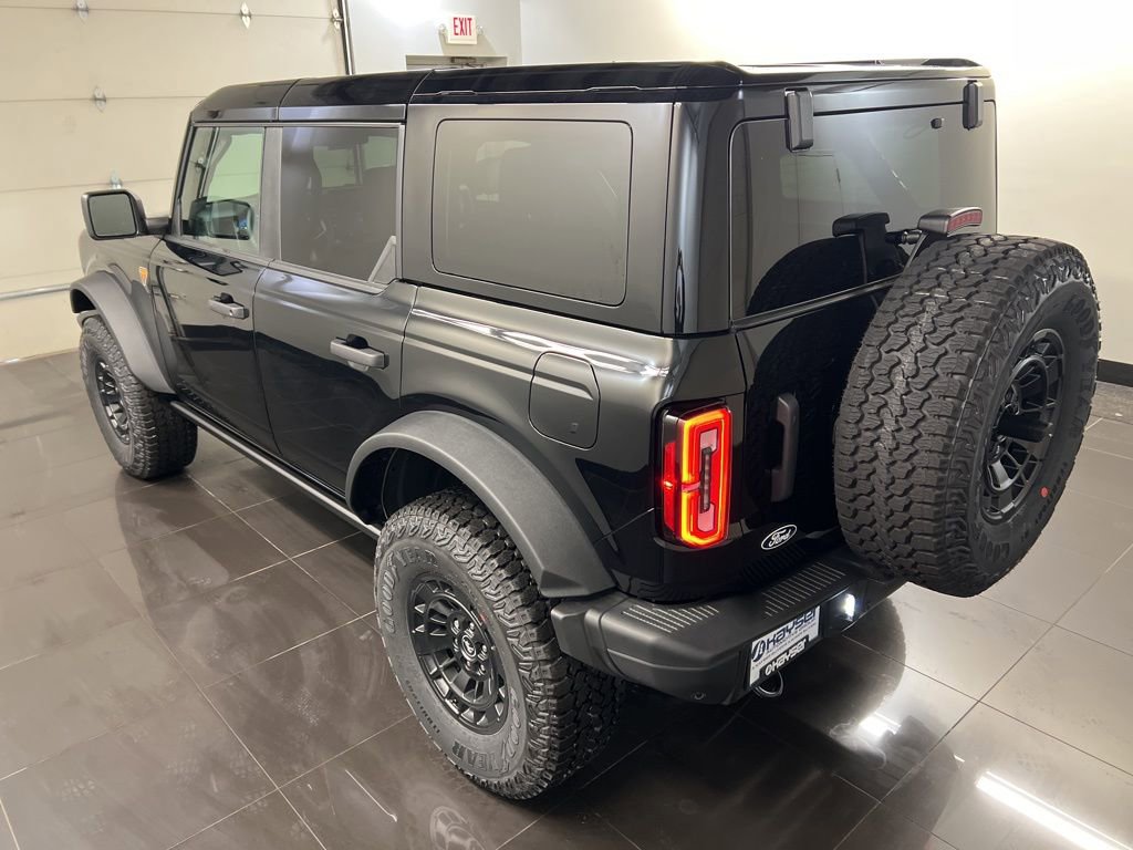 New 2026 Ford Bronco Badlands image 4