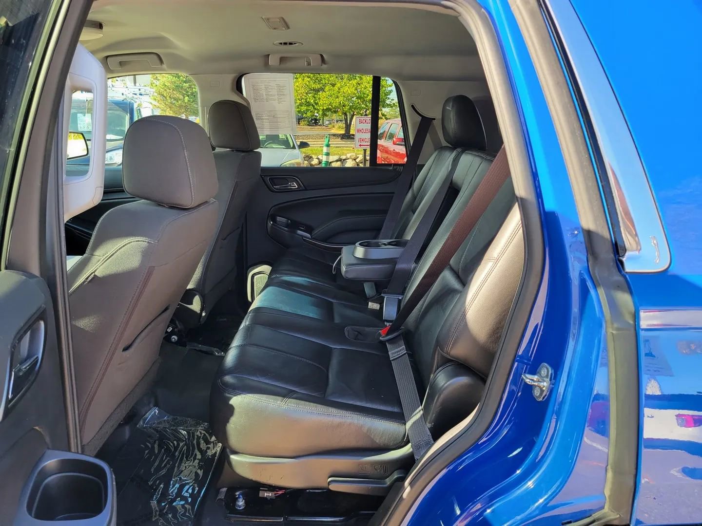 Used 2016 Chevrolet Tahoe 4WD w/ Remote Keyless Entry Package image 4