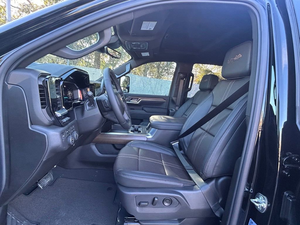 New 2026 Chevrolet Silverado 3500 High Country w/ Technology Package image 13