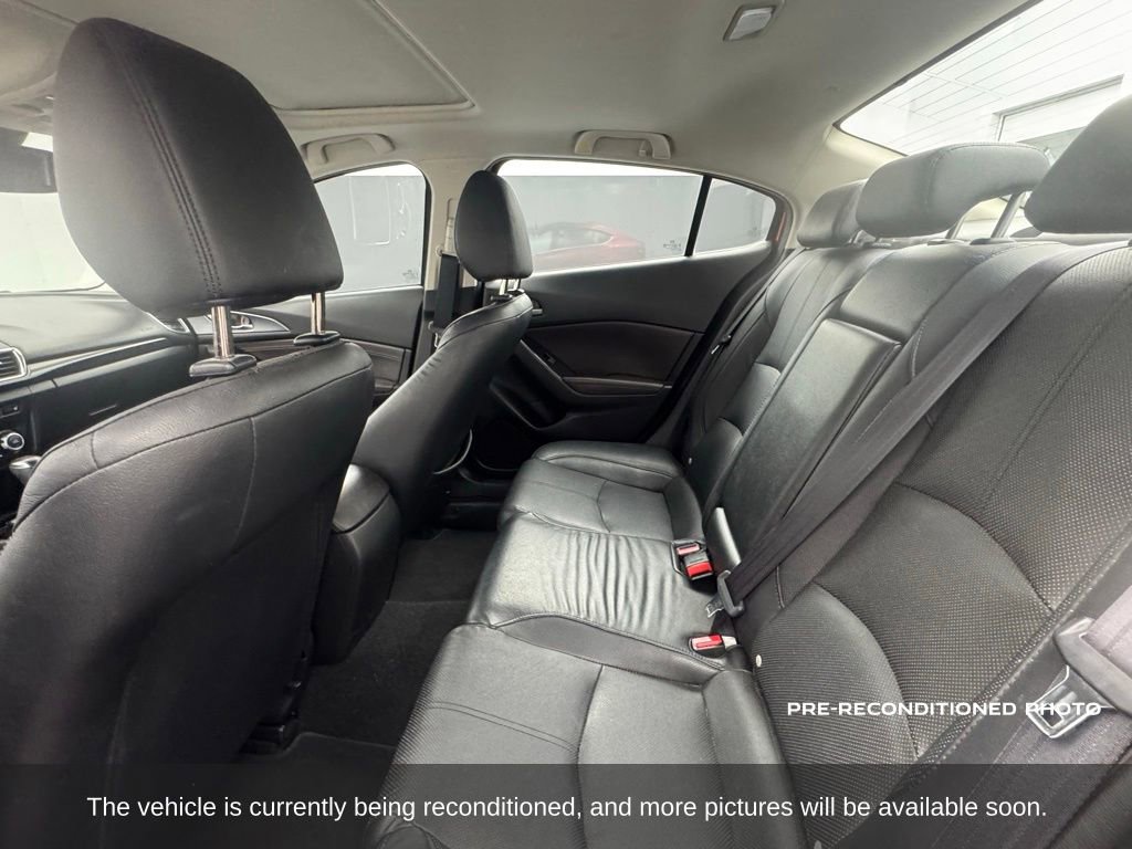 Used 2017 MAZDA MAZDA3 Grand Touring w/ Premium Equipment Package FWD image 10