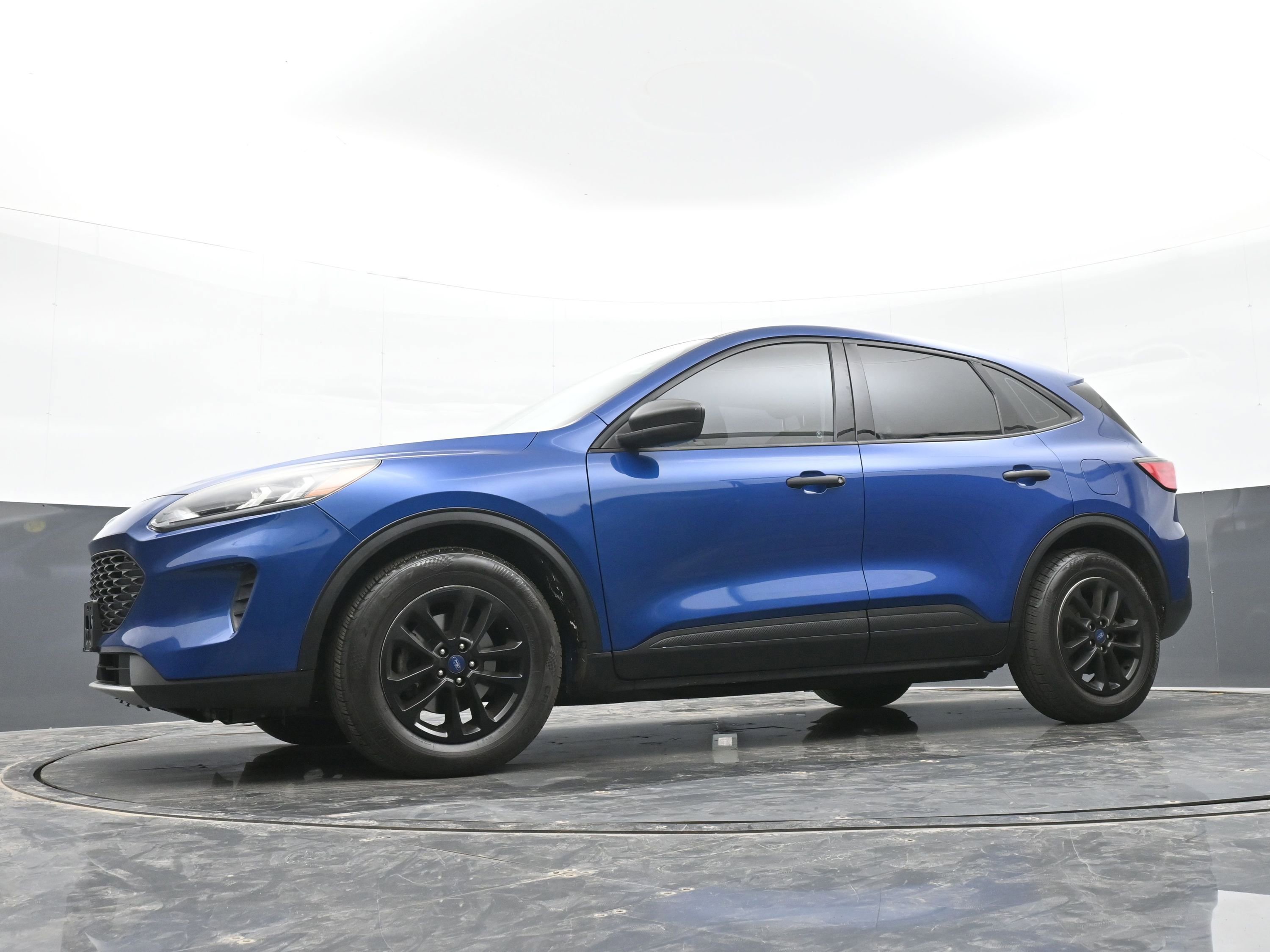 Used 2022 Ford Escape S FWD image 27
