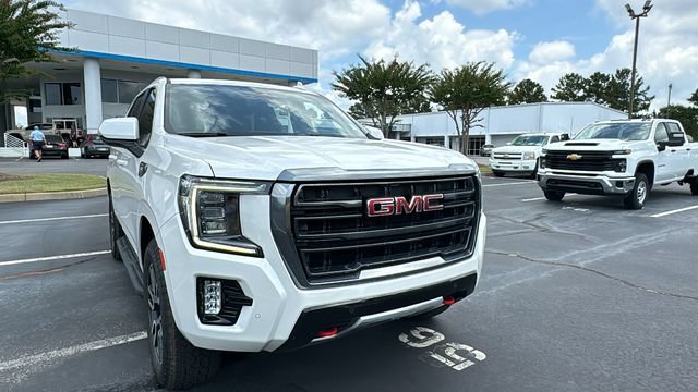 Used 2022 GMC Yukon AT4 w/ Max Trailering Package AWD/4WD image 35