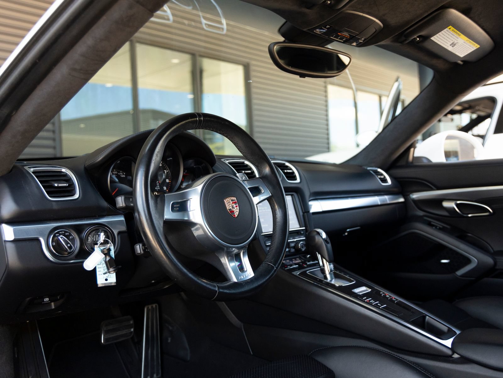 Certified 2015 Porsche Cayman GTS RWD image 4