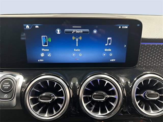 Used 2025 Mercedes-Benz GLB 250 4MATIC image 19